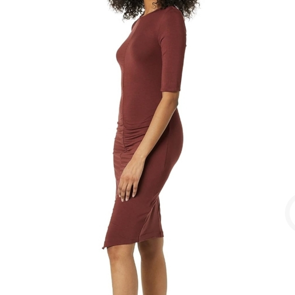 Daily Ritual XXL Jersey Ruched Front Half-Sleeve Dress in Brown Size XXL - Picture 2 of 9